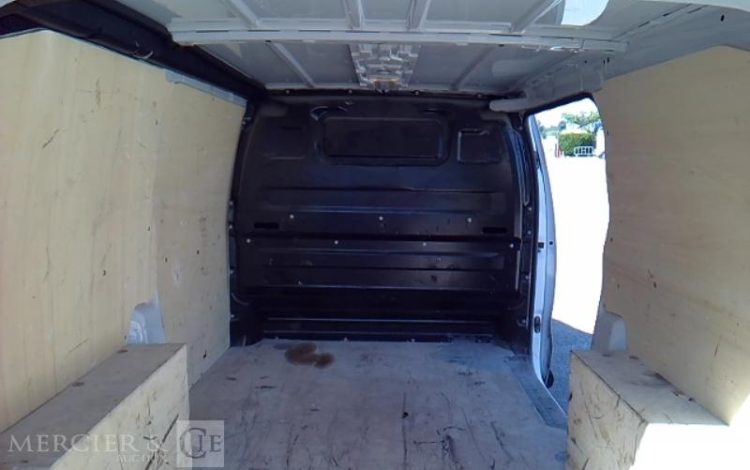 CITROEN JUMPY FG TAILLE M BLUEHDI 120CH S&S BVM6 BLANC GR-725-BD