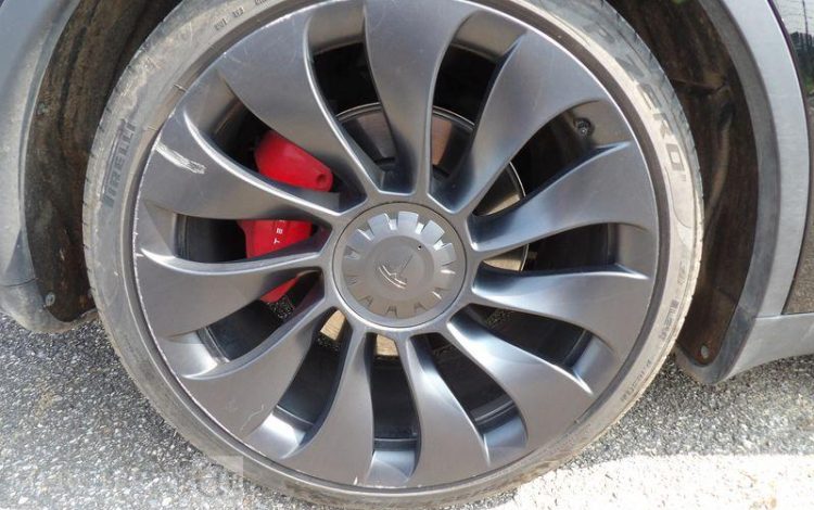 TESLA MODELE Y NOIR GS-969-YX