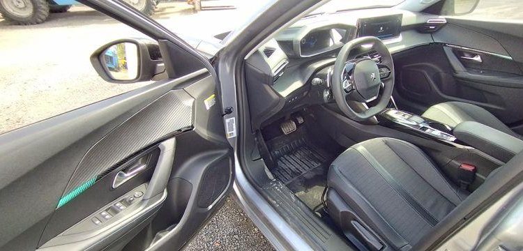 PEUGEOT 2008 1.2 PURETECH 130ch ALLURE PACK EAT8 GRIS PZ2L984