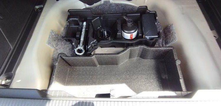 PEUGEOT 2008 1.2 PURETECH 130ch ALLURE PACK EAT8 GRIS PZ2L984