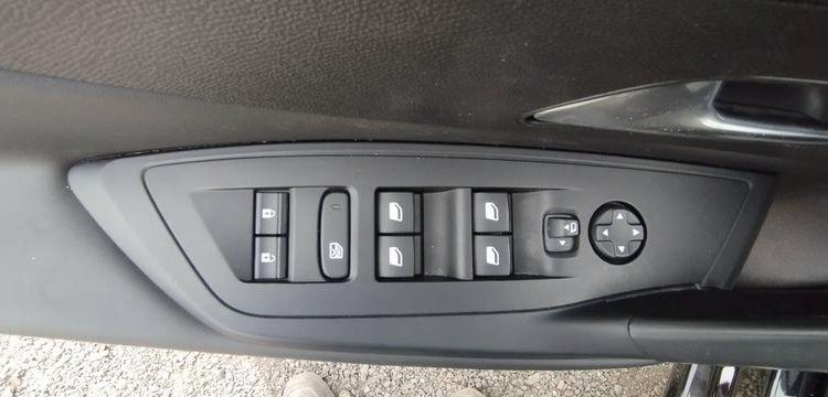 PEUGEOT 308 1.2 PURETECH 130ch ALLURE PACK EAT8 NOIR PZ3G037