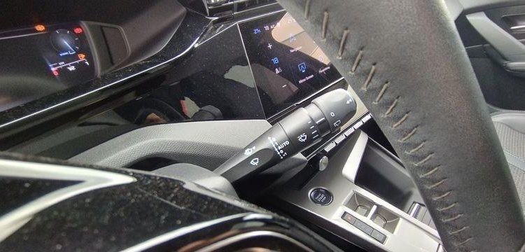 PEUGEOT 308 1.2 PURETECH 130ch ALLURE PACK EAT8 NOIR PZ3G037