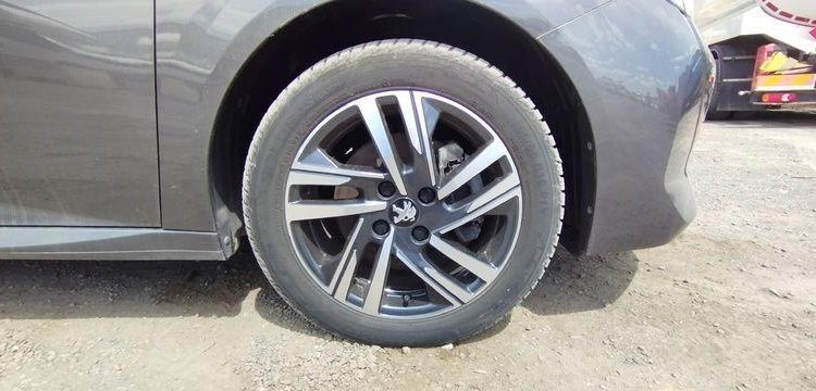 PEUGEOT 208 1.2 PURETECH 100ch ALLURE PACK EAT8 BLANC PZ3G072