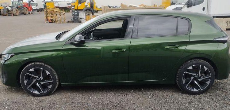 PEUGEOT 308 1.2 PURETECH 130ch ALLURE PACK EAT8 VERT PZ3G214