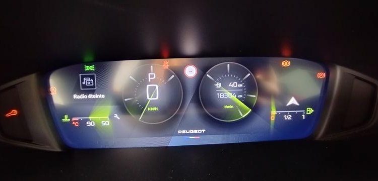 PEUGEOT 308 1.2 PURETECH 130ch ALLURE PACK EAT8 VERT PZ3G214
