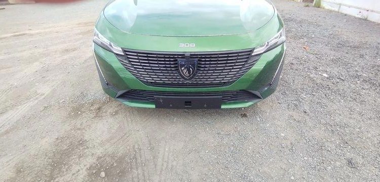 PEUGEOT 308 1.2 PURETECH 130ch ALLURE PACK EAT8 VERT PZ3G214