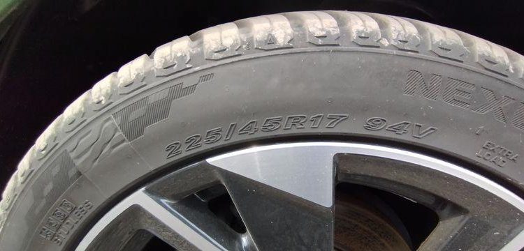 PEUGEOT 308 1.2 PURETECH 130ch ALLURE PACK EAT8 VERT PZ3G214