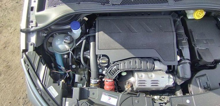 CITROEN C3 1.2 PURETECH 110ch SHINE EAT6 GRIS PZ3G302