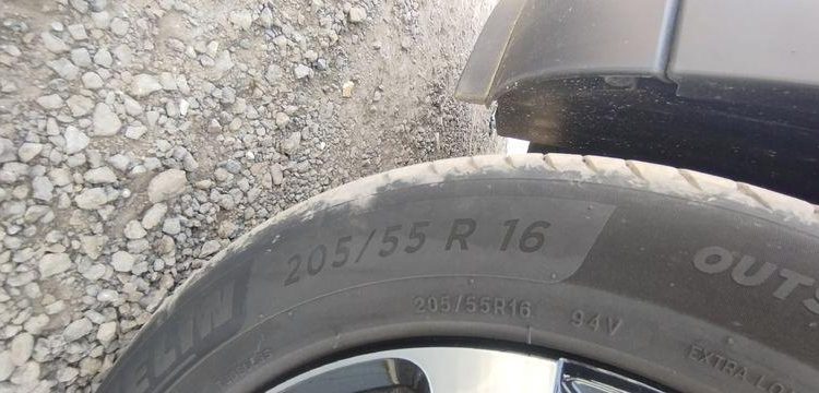 CITROEN C3 1.2 PURETECH 110ch SHINE EAT6 GRIS PZ3G302