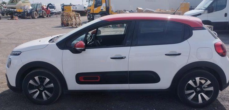 CITROEN C3 1.2 PURETECH 82ch SHINE BLANC PZ3G346