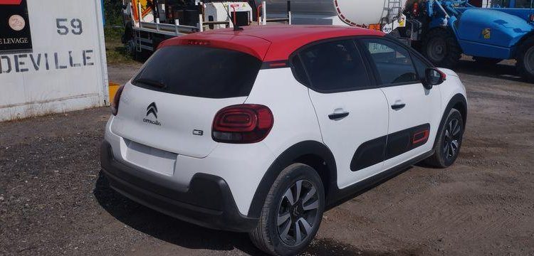 CITROEN C3 1.2 PURETECH 82ch SHINE BLANC PZ3G346