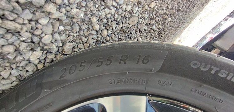 CITROEN C3 1.2 PURETECH 82ch SHINE BLANC PZ3G346