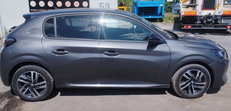 PEUGEOT 208 1.2 PURETECH 100ch ALLURE PACK GRIS PZ3G761