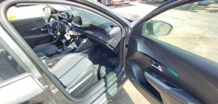 PEUGEOT 208 1.2 PURETECH 100ch ALLURE PACK GRIS PZ3G761