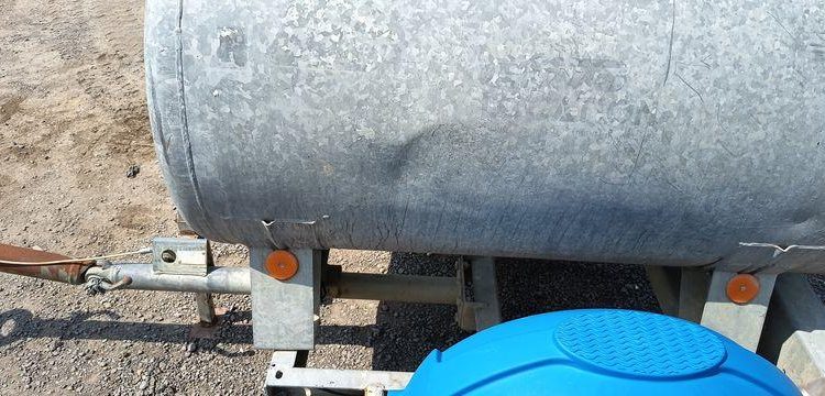 TONNE A EAU  TON748600
