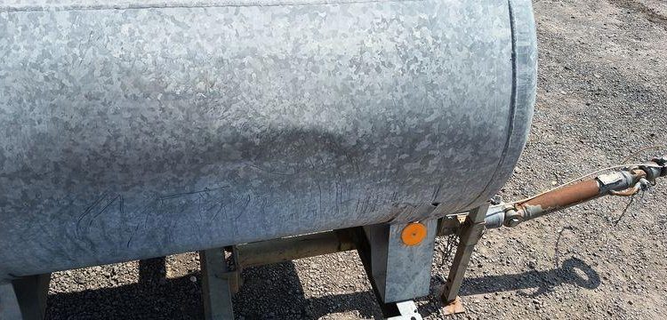 TONNE A EAU  TON748600