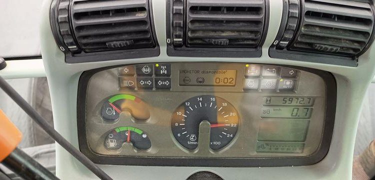 DEUTZ FAHR TRACTEUR AGRICOLE ARGOTRON TTV630 4RM 230 CV – DIESEL –  5972 HEURES – AN 2012  TTV630