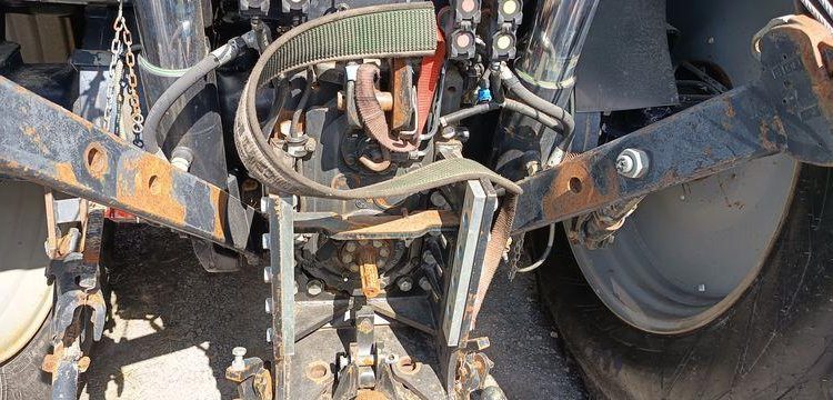 DEUTZ FAHR TRACTEUR AGRICOLE ARGOTRON TTV630 4RM 230 CV – DIESEL –  5972 HEURES – AN 2012  TTV630