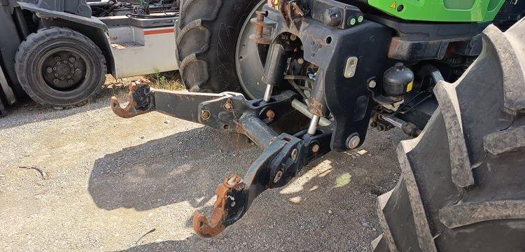DEUTZ FAHR TRACTEUR AGRICOLE ARGOTRON TTV630 4RM 230 CV – DIESEL –  5972 HEURES – AN 2012  TTV630