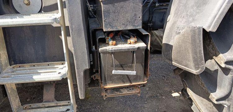 DEUTZ FAHR TRACTEUR AGRICOLE ARGOTRON TTV630 4RM 230 CV – DIESEL –  5972 HEURES – AN 2012  TTV630