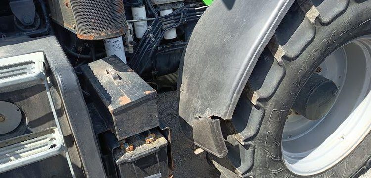 DEUTZ FAHR TRACTEUR AGRICOLE ARGOTRON TTV630 4RM 230 CV – DIESEL –  5972 HEURES – AN 2012  TTV630