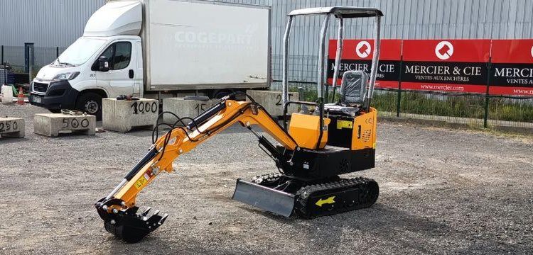 HIGHTOP MICROPELLE HT10 SUR CHENILLES DIESEL 1T – ANNEE 2024 – MATERIEL NEUF  113650