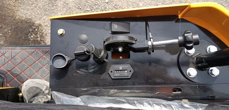 HIGHTOP MICROPELLE HT10 SUR CHENILLES DIESEL 1T – ANNEE 2024 – MATERIEL NEUF  113650