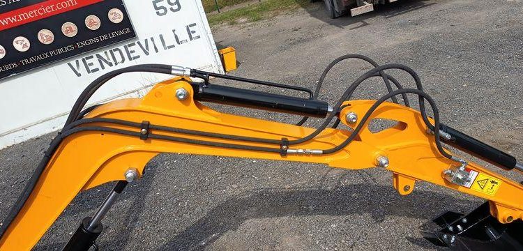 HIGHTOP MICROPELLE HT10 SUR CHENILLES DIESEL 1T – ANNEE 2024 – MATERIEL NEUF  113650
