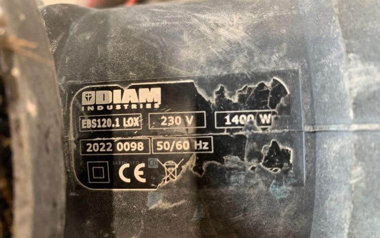 30MAM62025