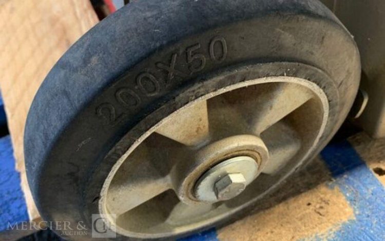 ELIET E501  123MAM6