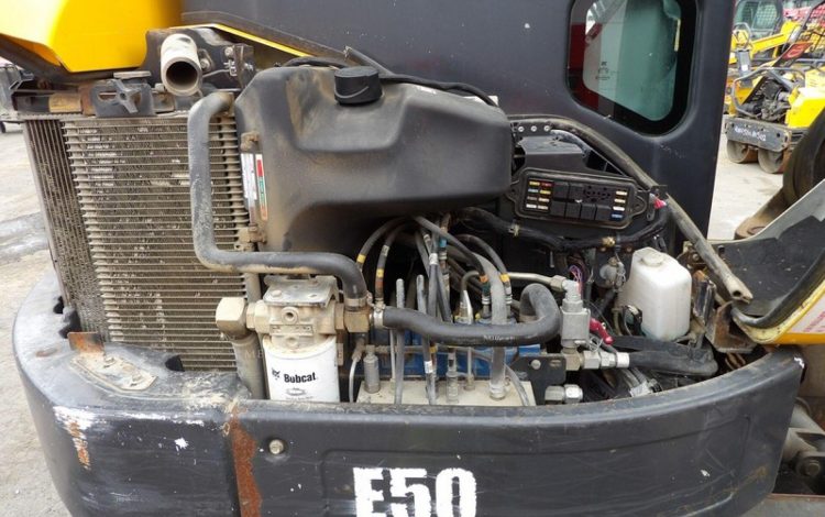 BOBCAT E50***EM  PEL010347