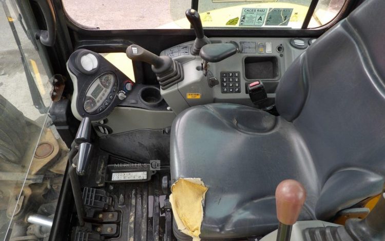 BOBCAT E50***EM  PEL010347