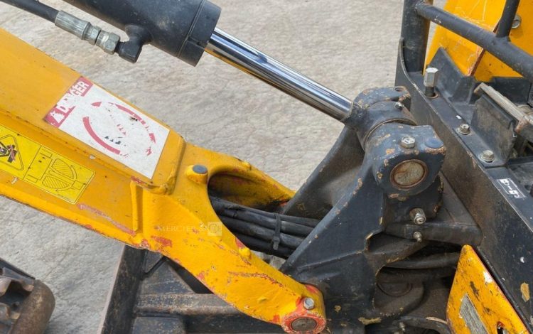 KUBOTA U17-3  PEL747201