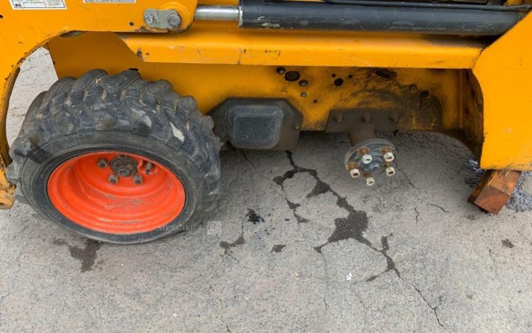 BOBCAT S70  BOB010320