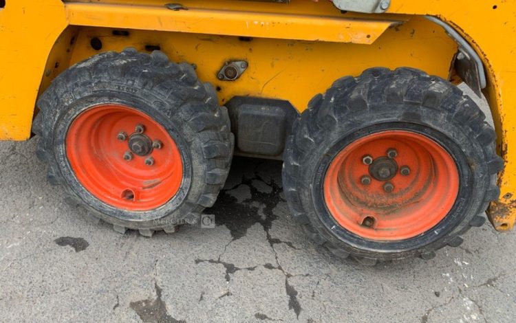 BOBCAT S70  BOB010320