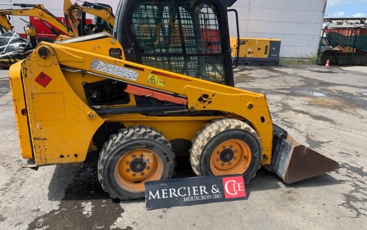 BOBCAT S450  BOB010237