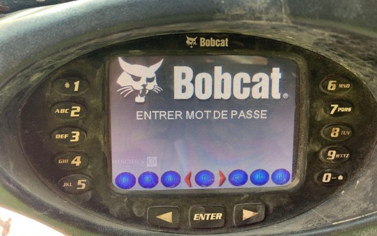 BOBCAT S450  BOB010237