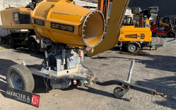 DUST FIGHTER DF 7500  BRU010003