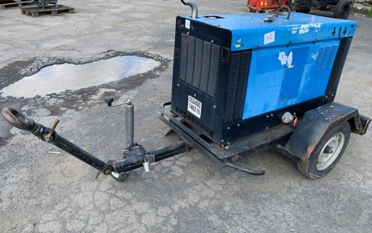 MILLER BIG BLUE 400X  GSA748215