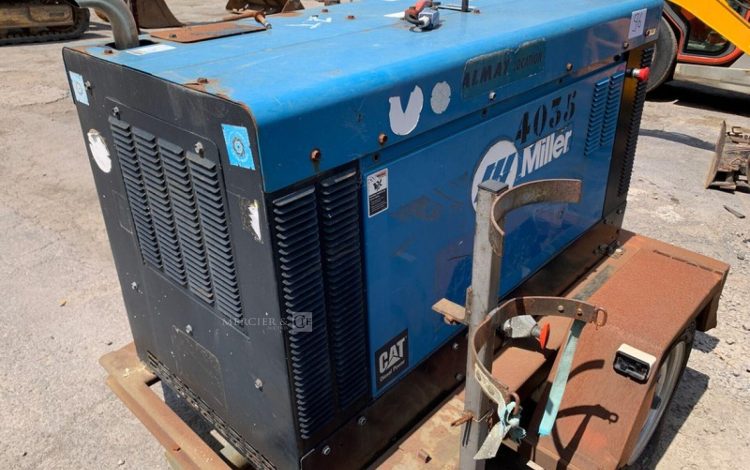 MILLER BIG BLUE 400 X  GSA748210