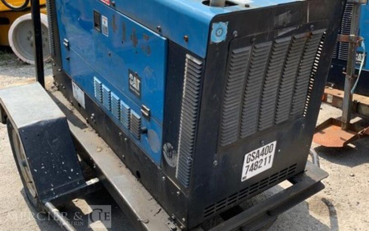 MILLER BIG BLUE 400 X  GSA748211