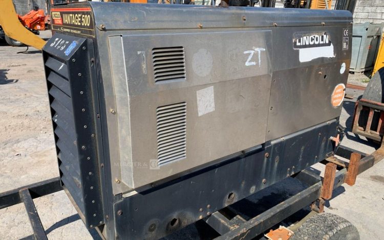 LINCOLN ELECTRIC VANTAGE 500  GSA748227