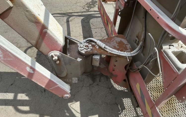 JLG 660SJ  49470772