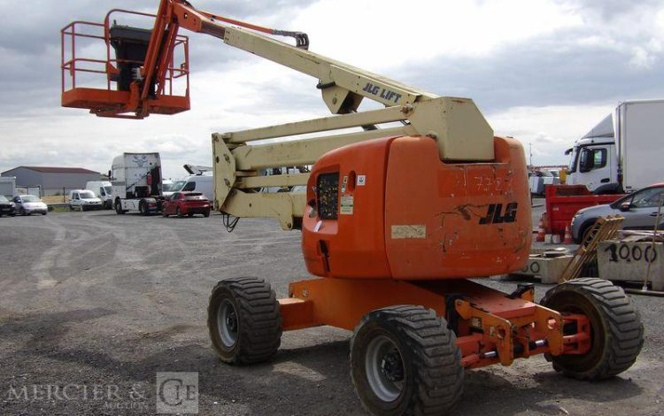 JLG NACELLE ARTICULEE 510AJ DIESEL 16M – HORAMETRE 5596 HEURES – AN 2007  7726