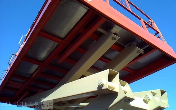 JLG NACELLE CISEAUX 3394RT  DIESEL 12M –  4209H  – AN2007 ORA 8544