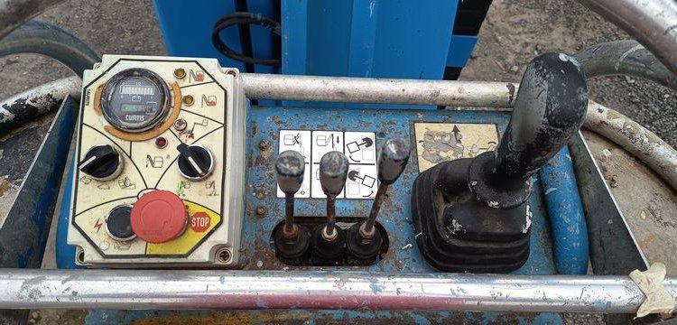 ATN NACELLE MAT VERTICAL ELECTRIQUE 9M  8561