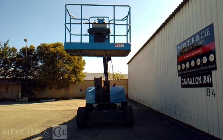 ATN NACELLE ARTICULEE DIESEL 12M – 3356H -AN2009 BLEU 9901