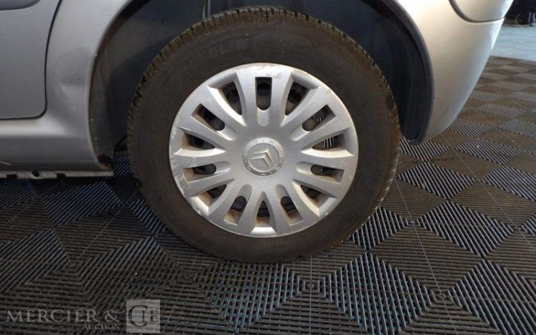 CITROEN C3 GENERATION-I 1.1 60 COLLECTION GRIS AM-723-RD