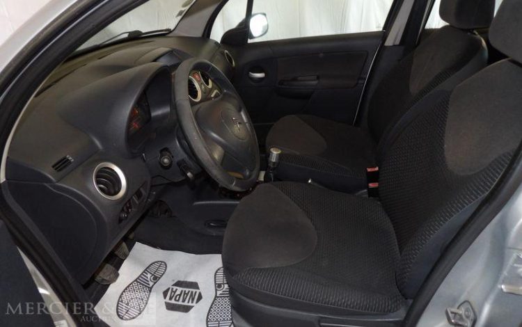 CITROEN C3 GENERATION-I 1.1 60 COLLECTION GRIS AM-723-RD