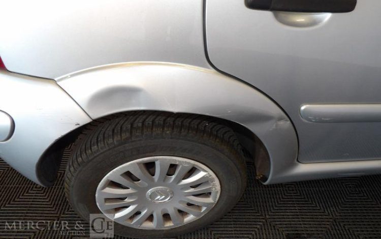 CITROEN C3 GENERATION-I 1.1 60 COLLECTION GRIS AM-723-RD